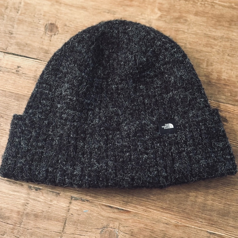 The North Face Beanie Cap | Faux Alpaca Unisex | OS | EUC | Charcoal Gray.